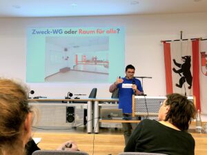 Campusmanager Andrei Schnell beim Bezirksforum 2026 in Berlin Mitte